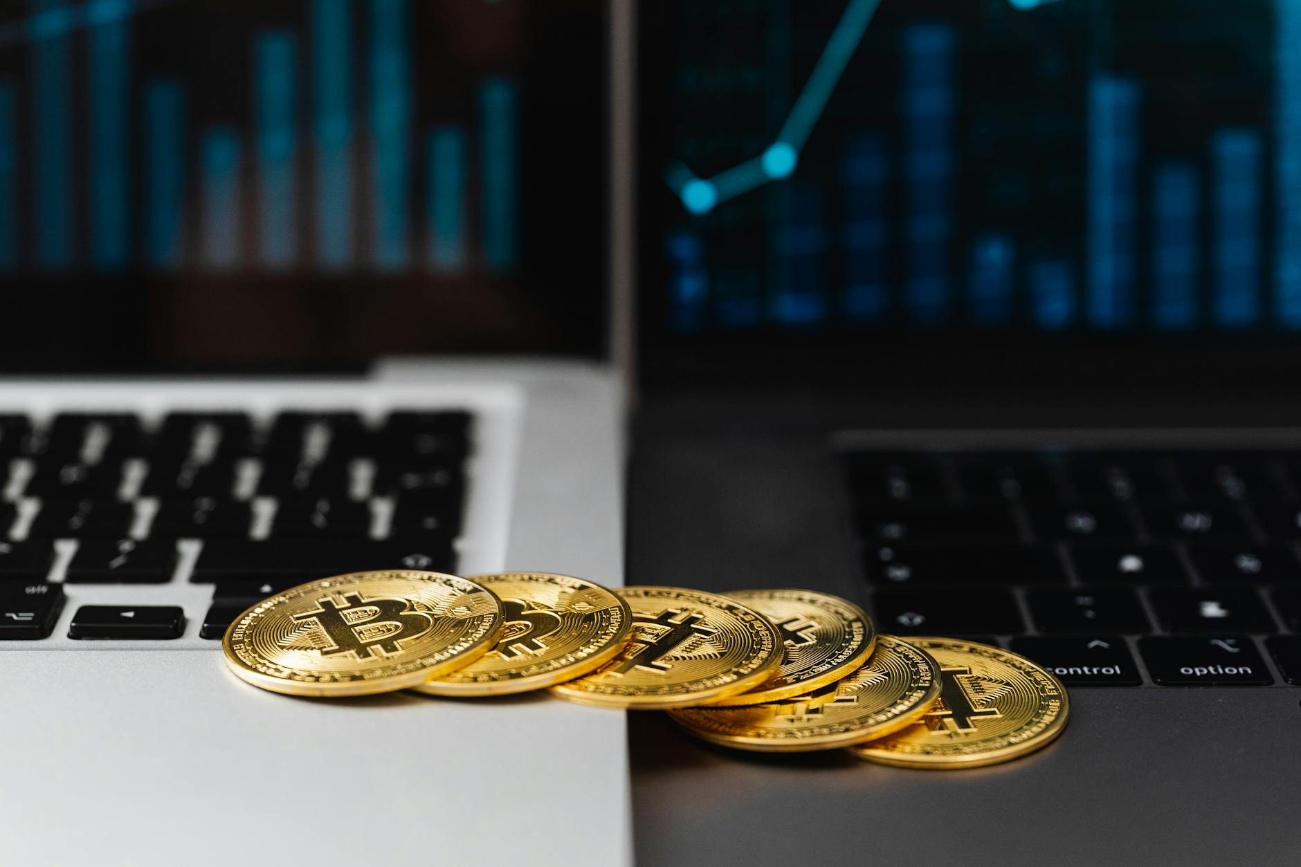 Study Finds Bitcoin Outperforms Gold and Stocks During Global Market Shocks