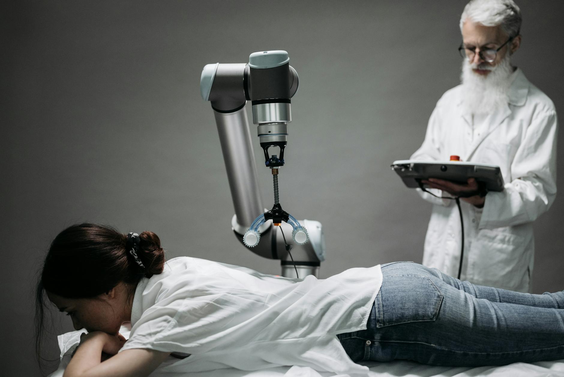 AI could have prevented thousands of Covid-19 deaths, says former government advisor