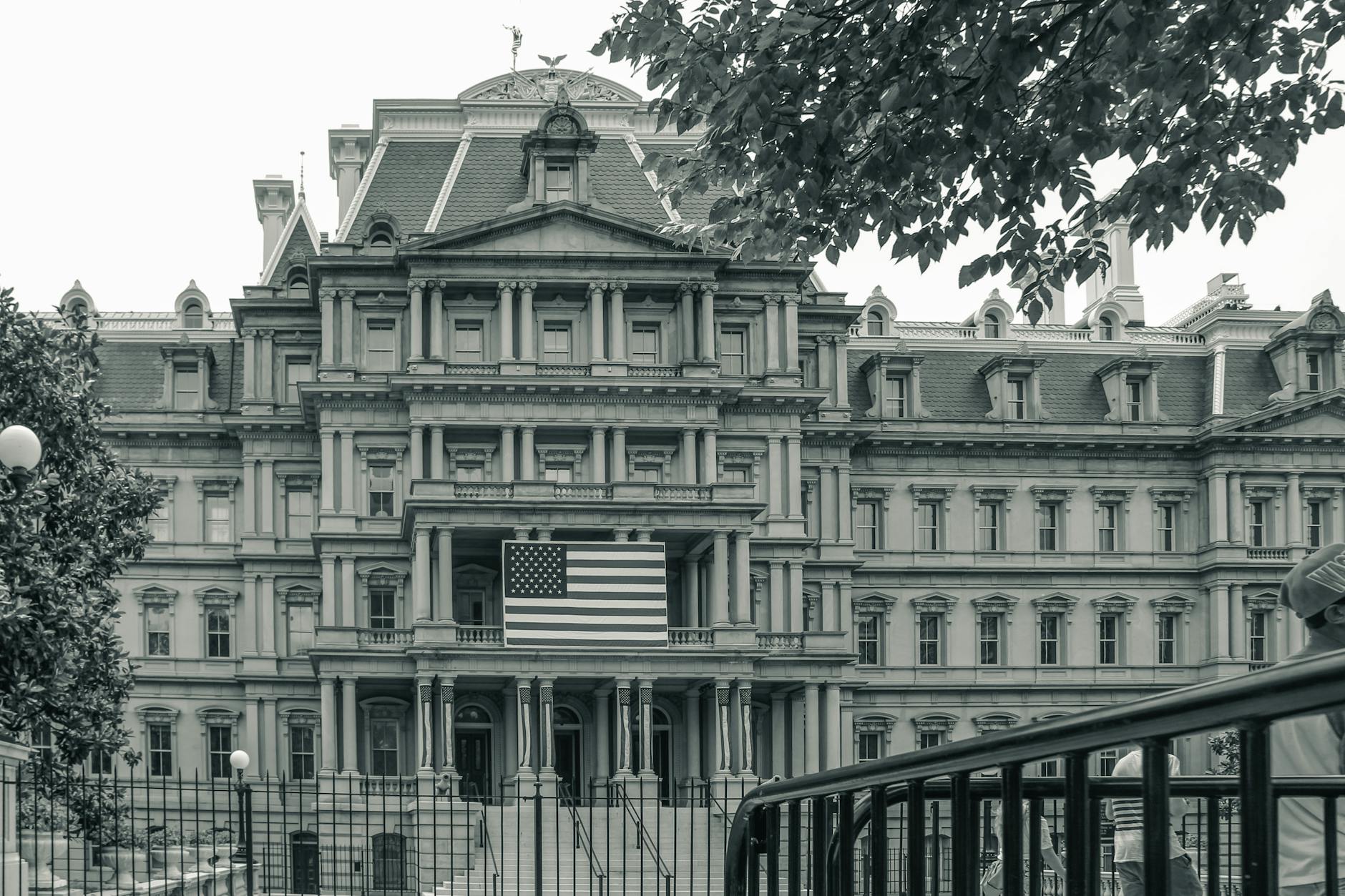 La Oficina de Gestión de Personal de EE. UU. planea recopilar a gran escala los registros médicos de millones de empleados