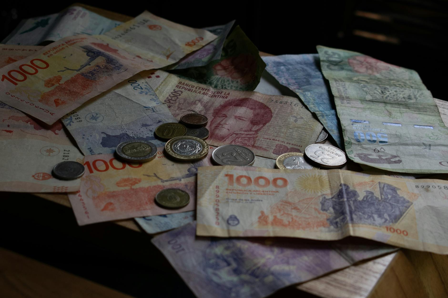 La inflación en Chile se dispara un 1% en marzo impulsada por el alza de los combustibles