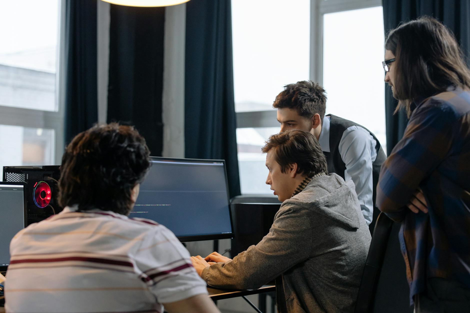 软件开发团队往往缺乏清晰的财务监管