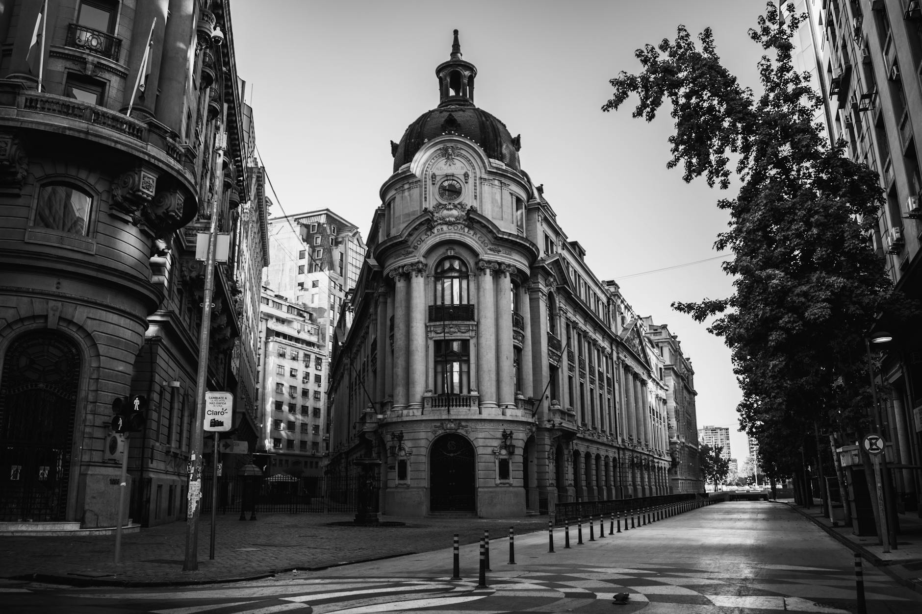 Two minors detained with Molotov cocktails and fireworks at Liceo Lastarria