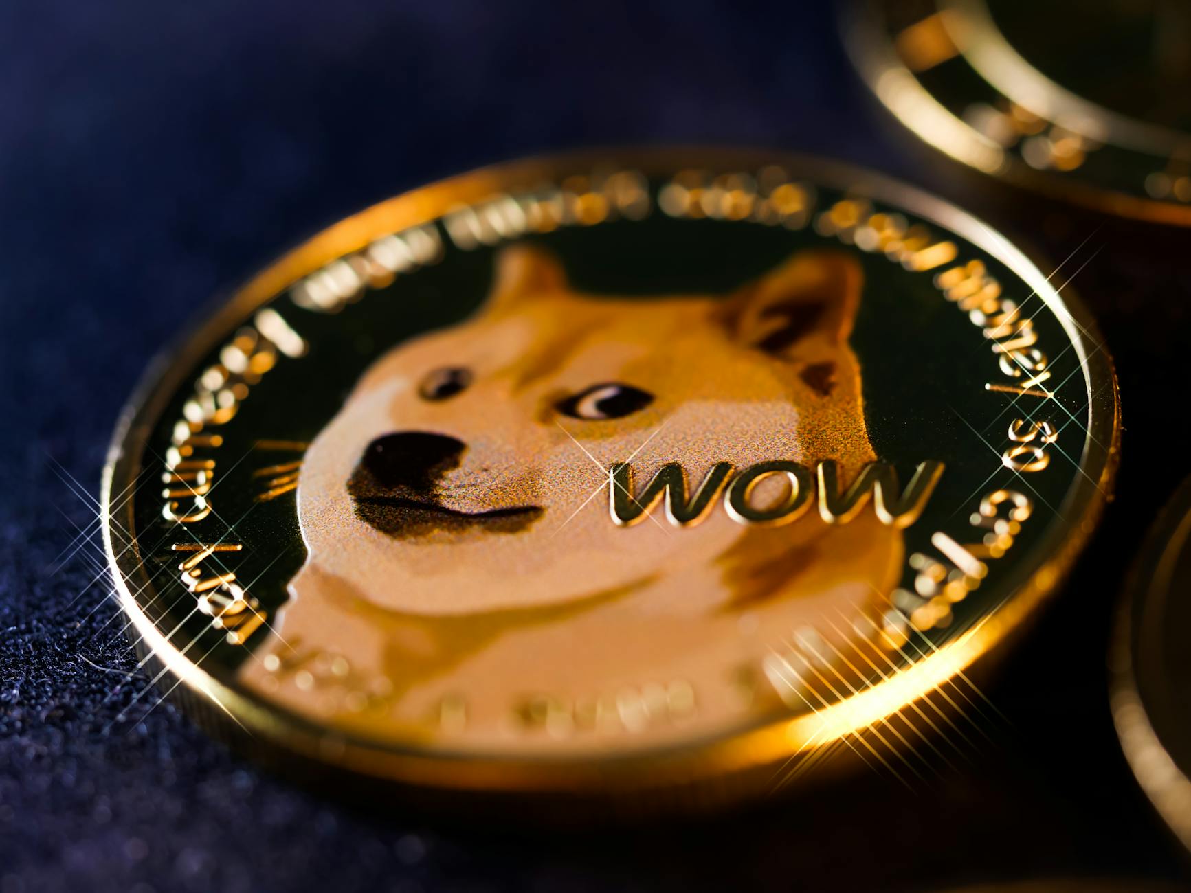 Dogecoin climbs toward 10 cents as institutional interest returns