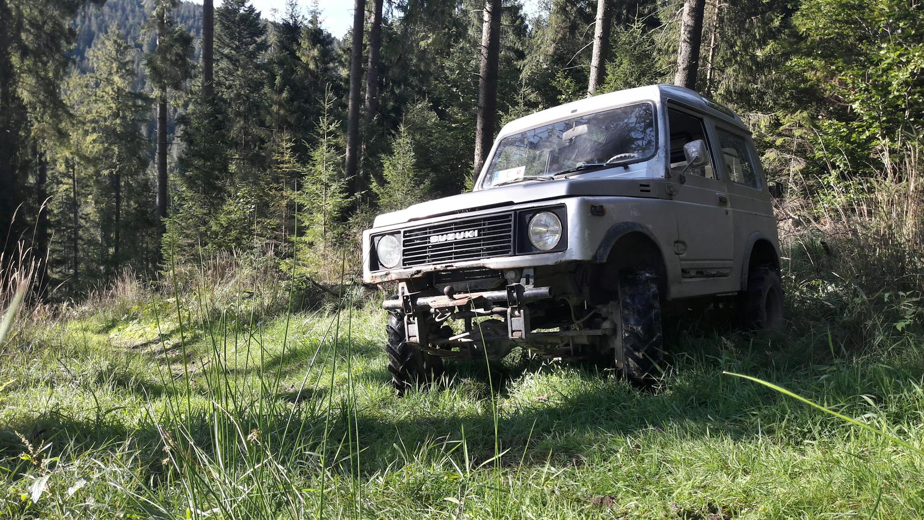 Suzuki Launches Updated Jimny in Chile Featuring Enhanced Safety Tech and Tax Incentives