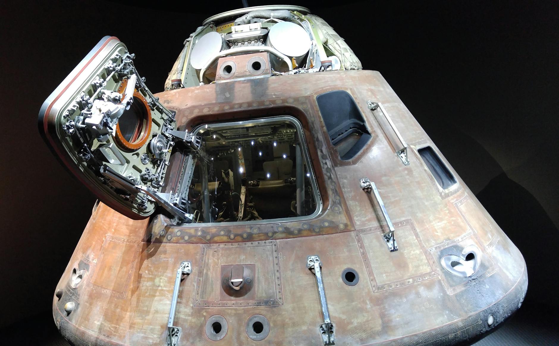 Artemis II crew safely recovers in Pacific following lunar mission