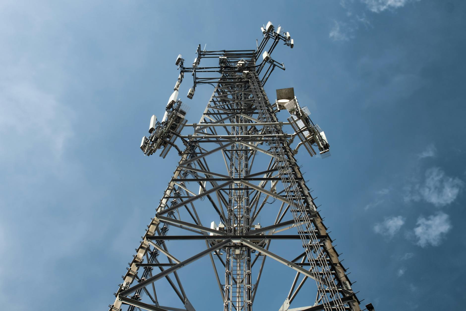 Entel 计划到 2028 年扩大固网业务并巩固秘鲁市场地位