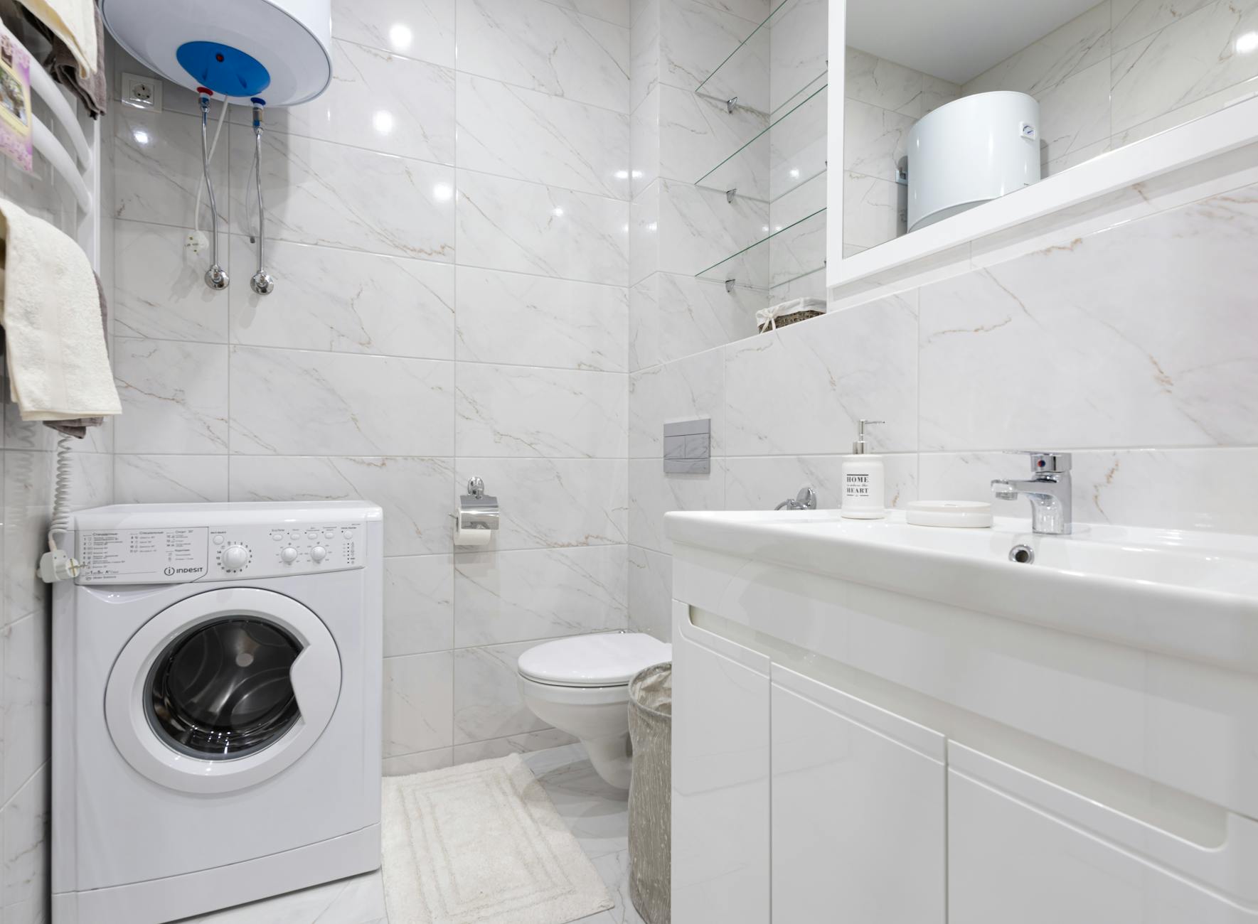 Japan's Toto pauses bathroom unit orders due to Middle East supply disruptions