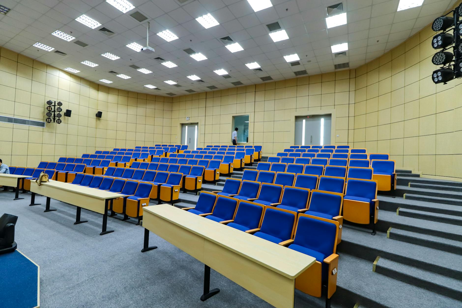 Jeannette Jara se incorpora a la Usach como docente de Gestión y Políticas Públicas