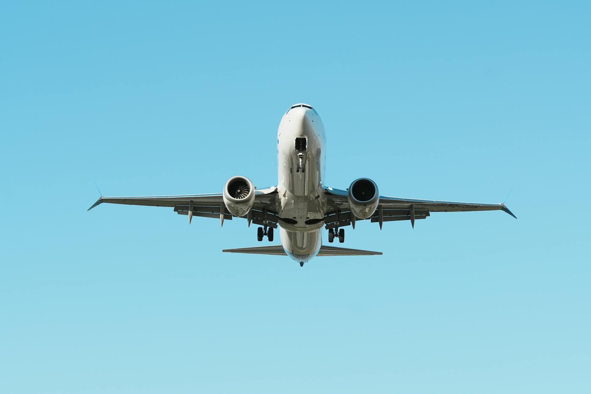 时隔七年，波音季度交付量首次反超空客