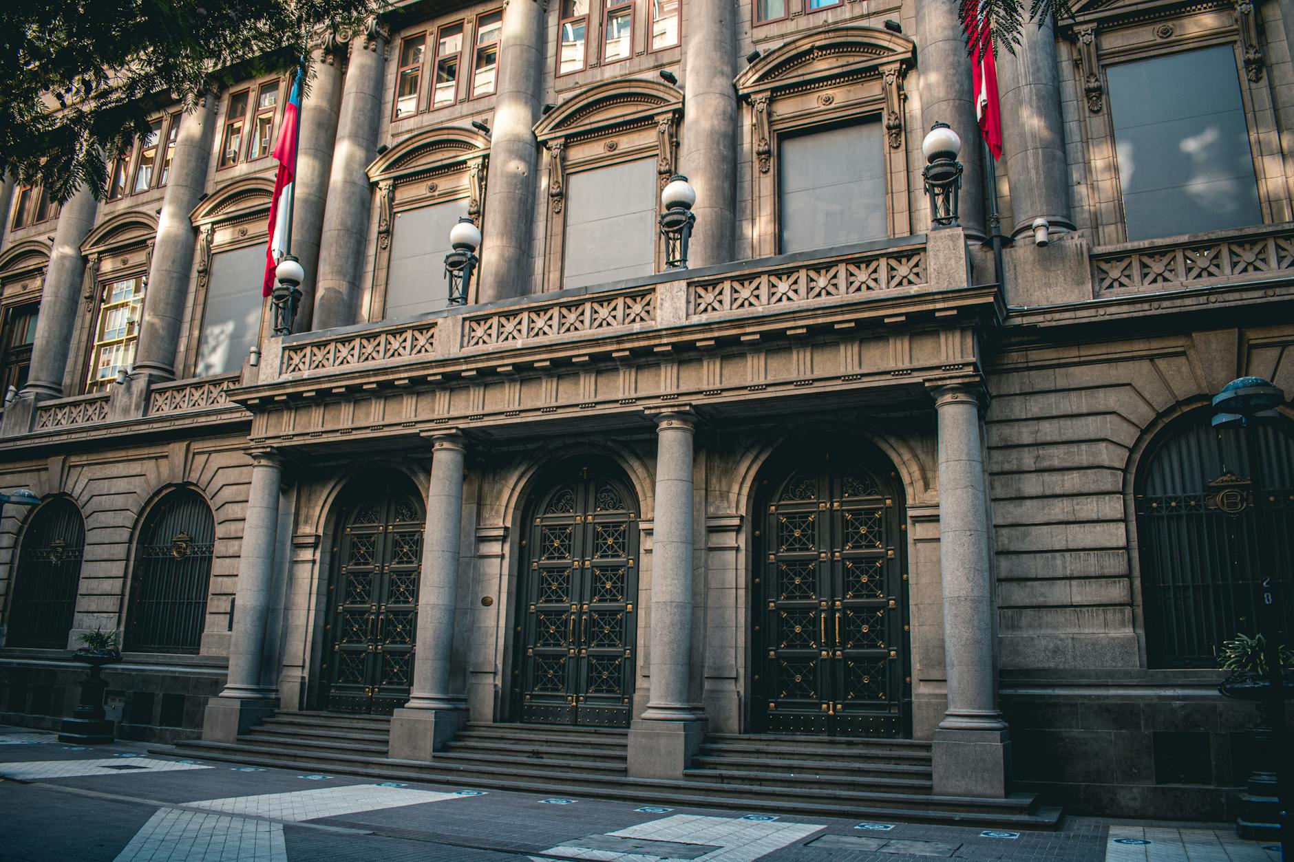 美食产业助力圣地亚哥历史中心经济发展，创造数千个就业岗位