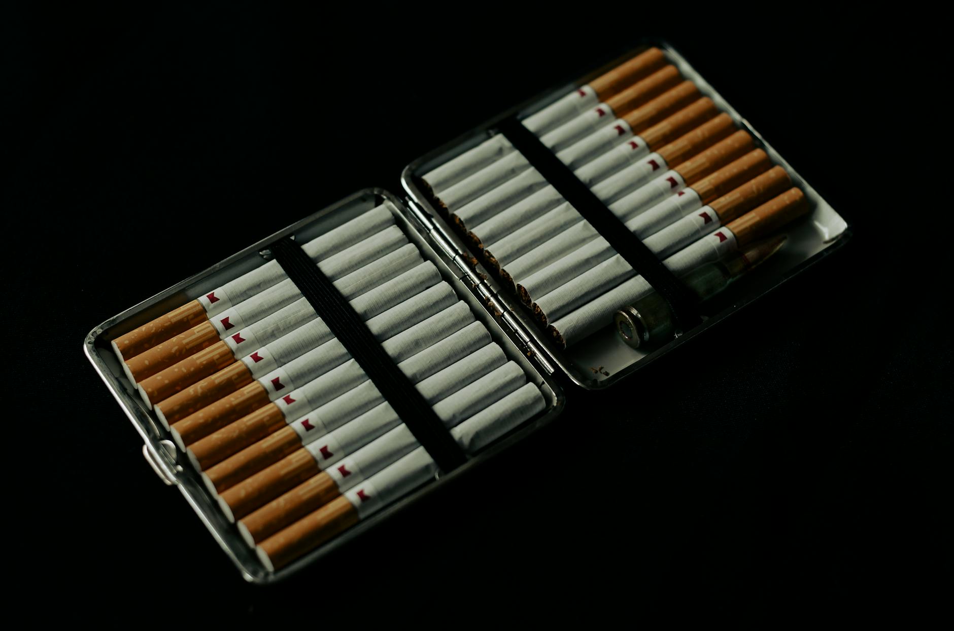 UK Parliament approves lifetime tobacco ban for those born after 2008