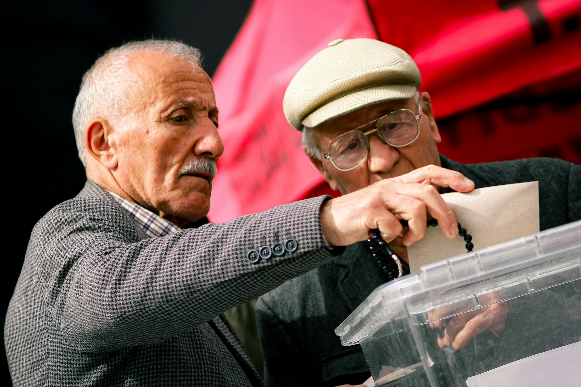 Palestinians cast ballots in first municipal elections in Gaza in 20 years