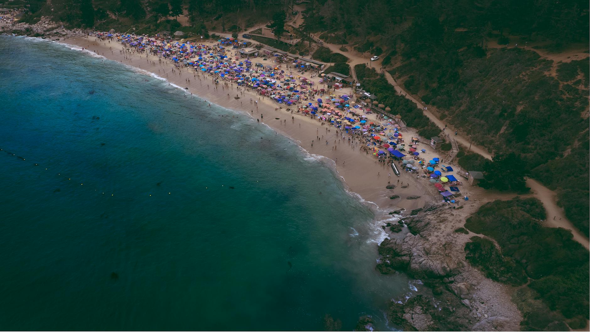 Zapallar confirma desfile de Glorias Navales tras reunión con autoridades marítimas