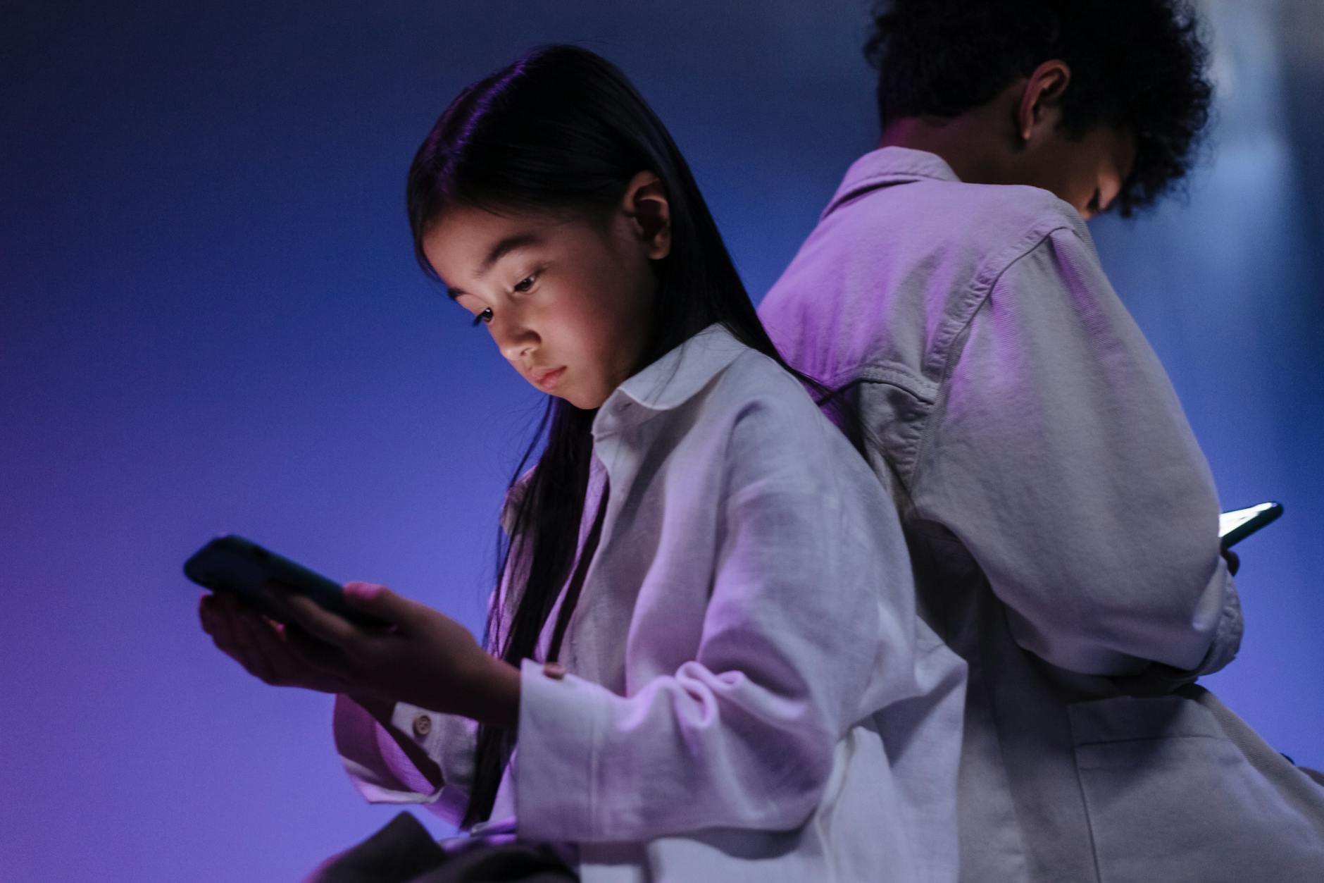 Malaysia mandates social media ban for users under 16