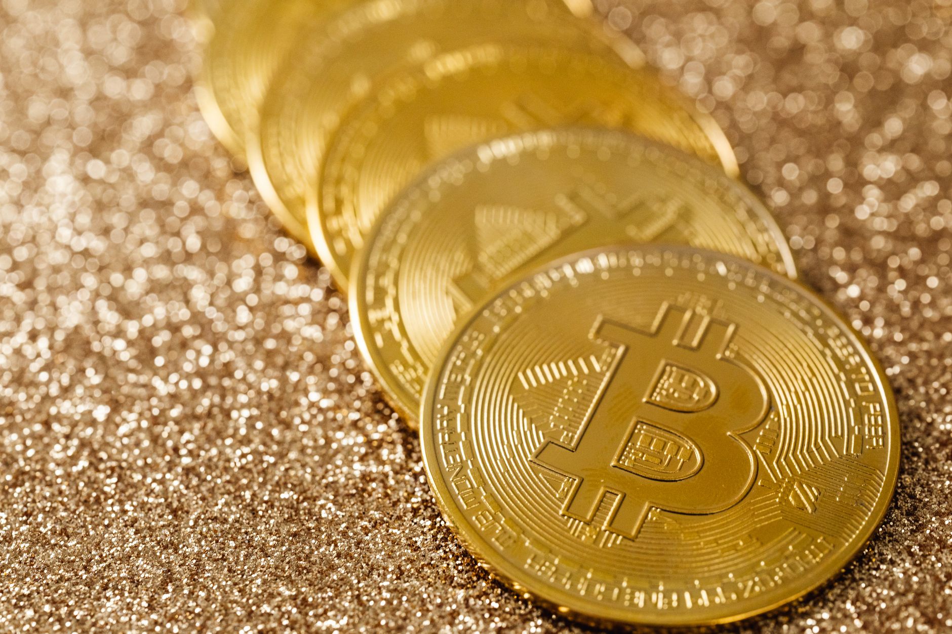 Strategy Sells Bitcoin to Fund Preferred Stock Dividends