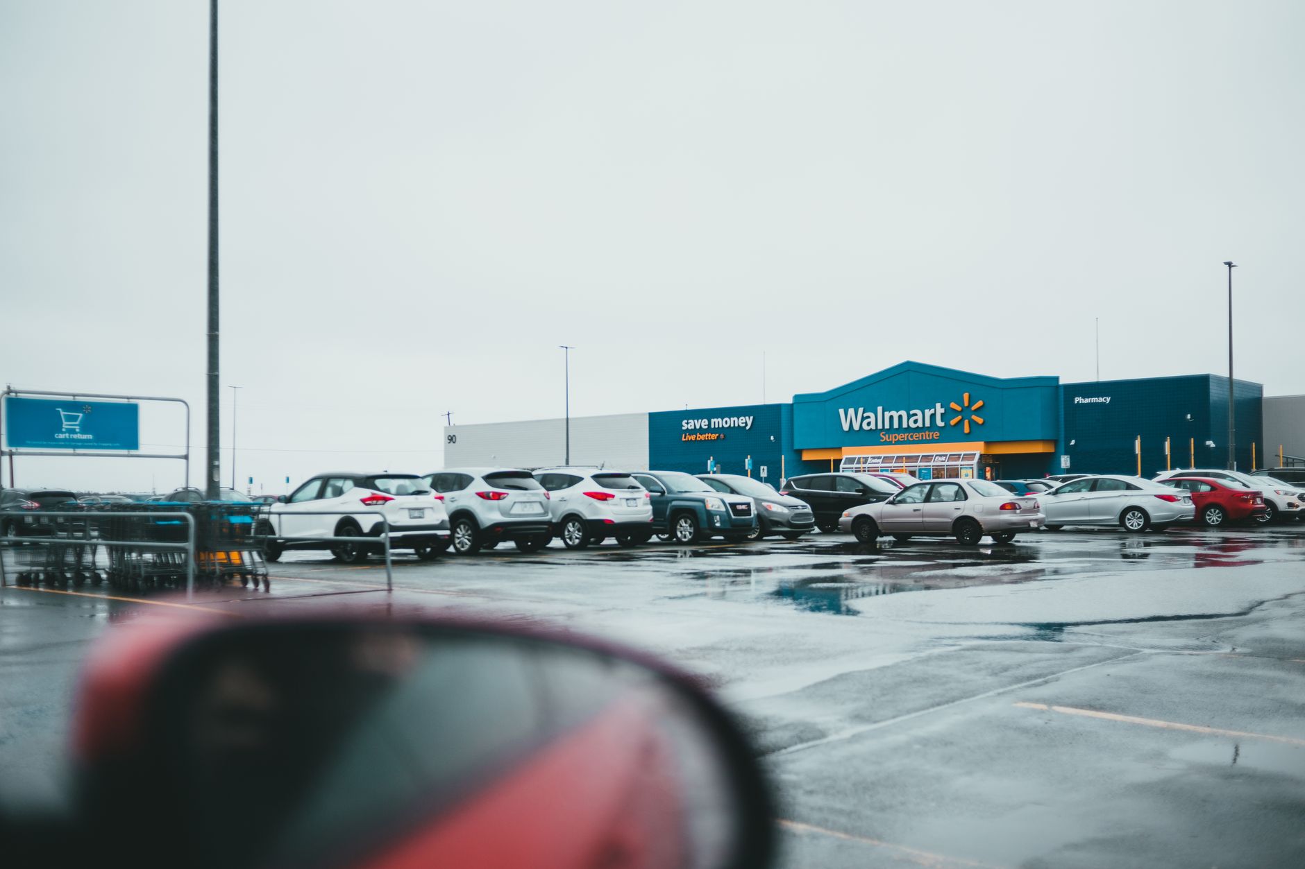 Walmart anticipó la reforma laboral de 40 horas con un programa piloto en 100 tiendas
