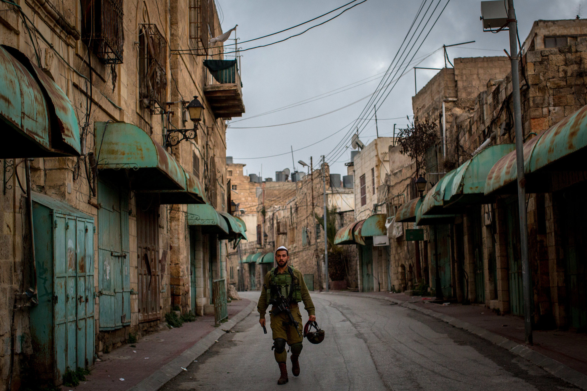 Israeli forces raid Hebron youth center