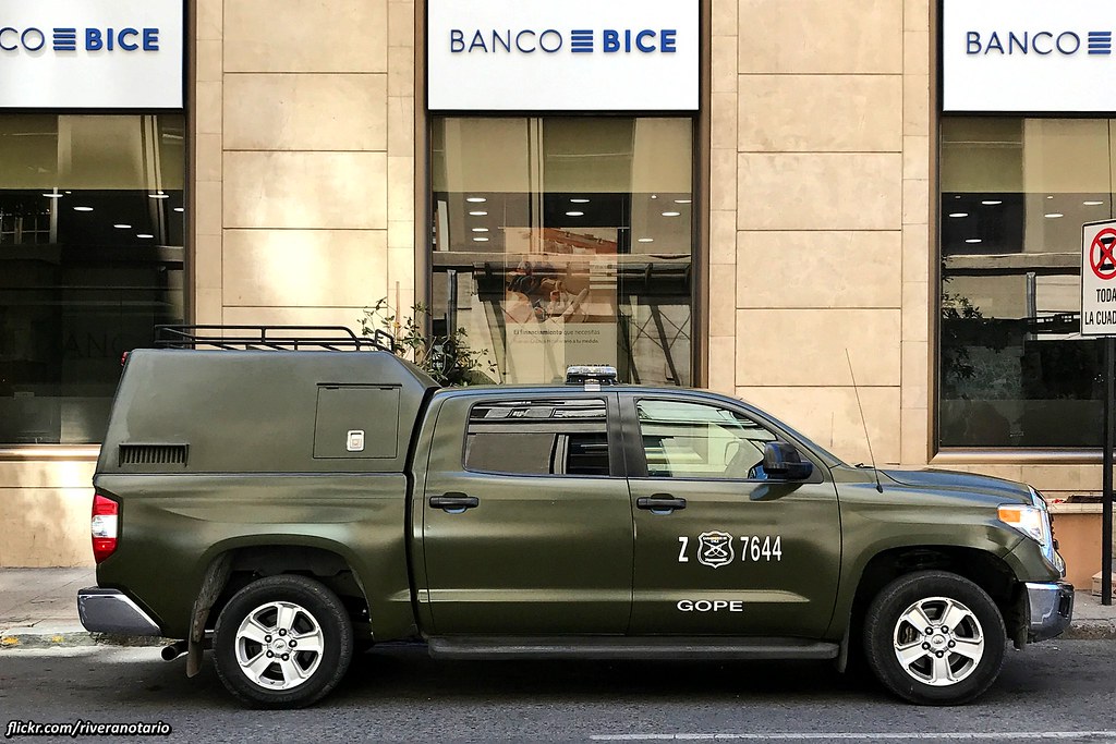 教育界领袖呼吁：学校应从“安保至上”转向“社会情感支持”