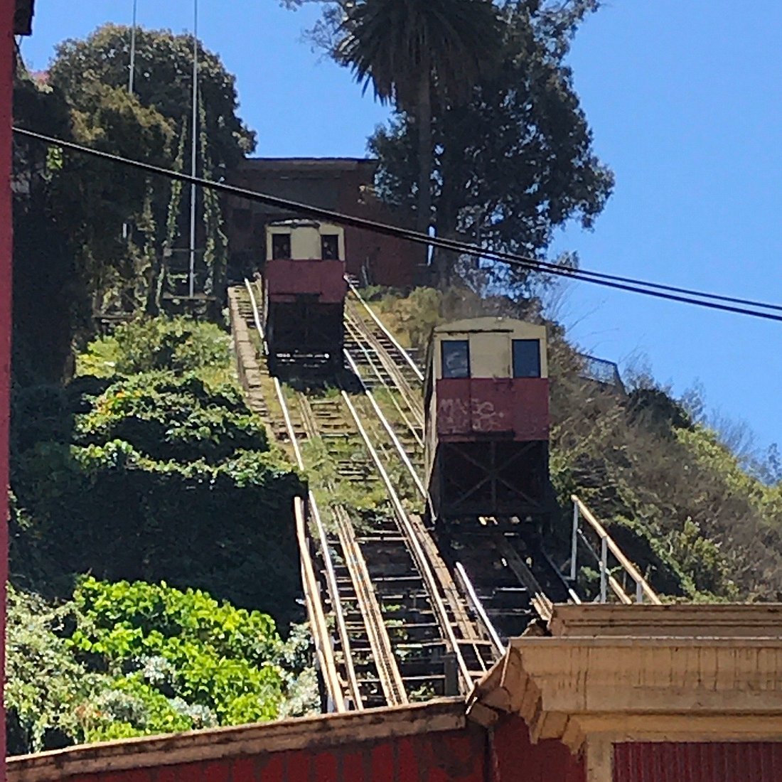 PUCV Leads Plan to Modernize Valparaíso’s Funicular System