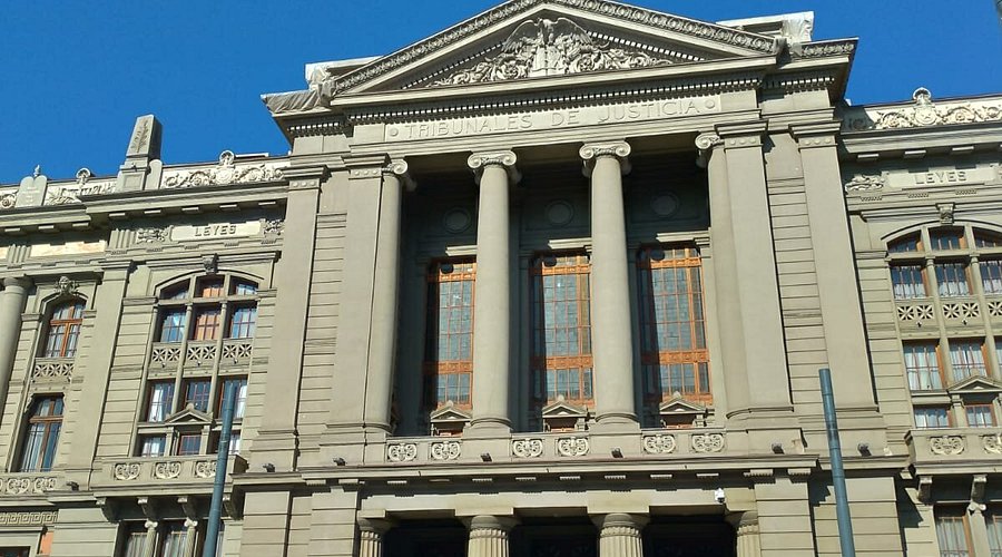 Attorney Andrea Romero Denies Ties to Organized Crime Following La Tercera Report