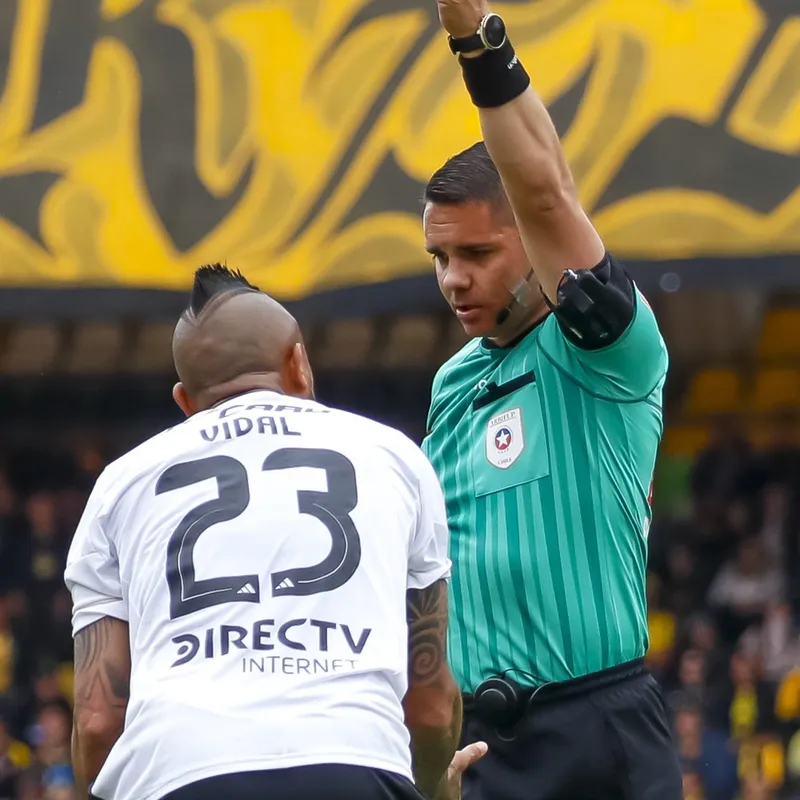 ANFP裁判委员会支持Cristián Galaz判罚，回应智利大学队投诉