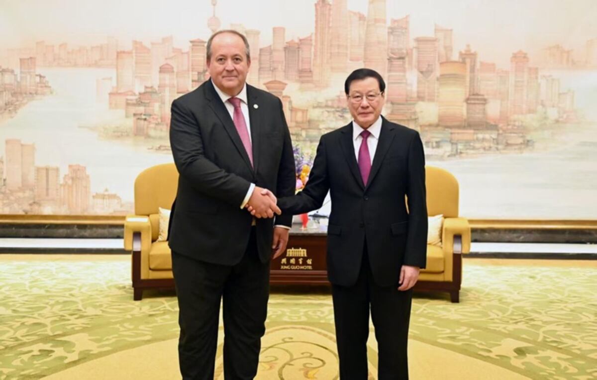 Fiscal chileno busca cooperación con China para combatir el crimen transpacífico