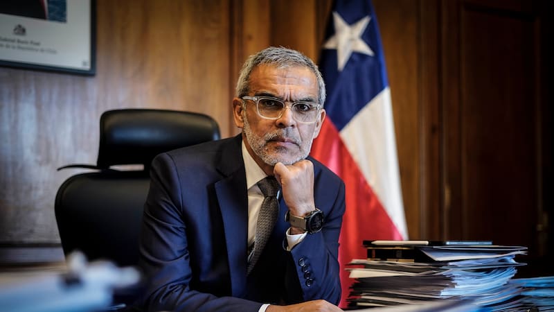 Luis Cordero critica gestión de derechos humanos y expropiación de Colonia Dignidad