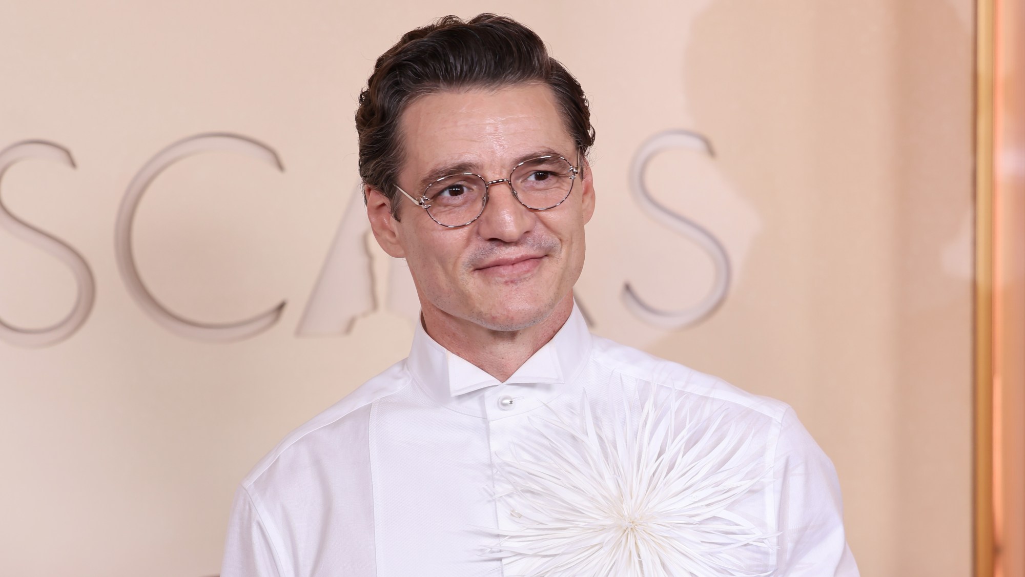 Chanel nombra a Pedro Pascal su nuevo embajador global