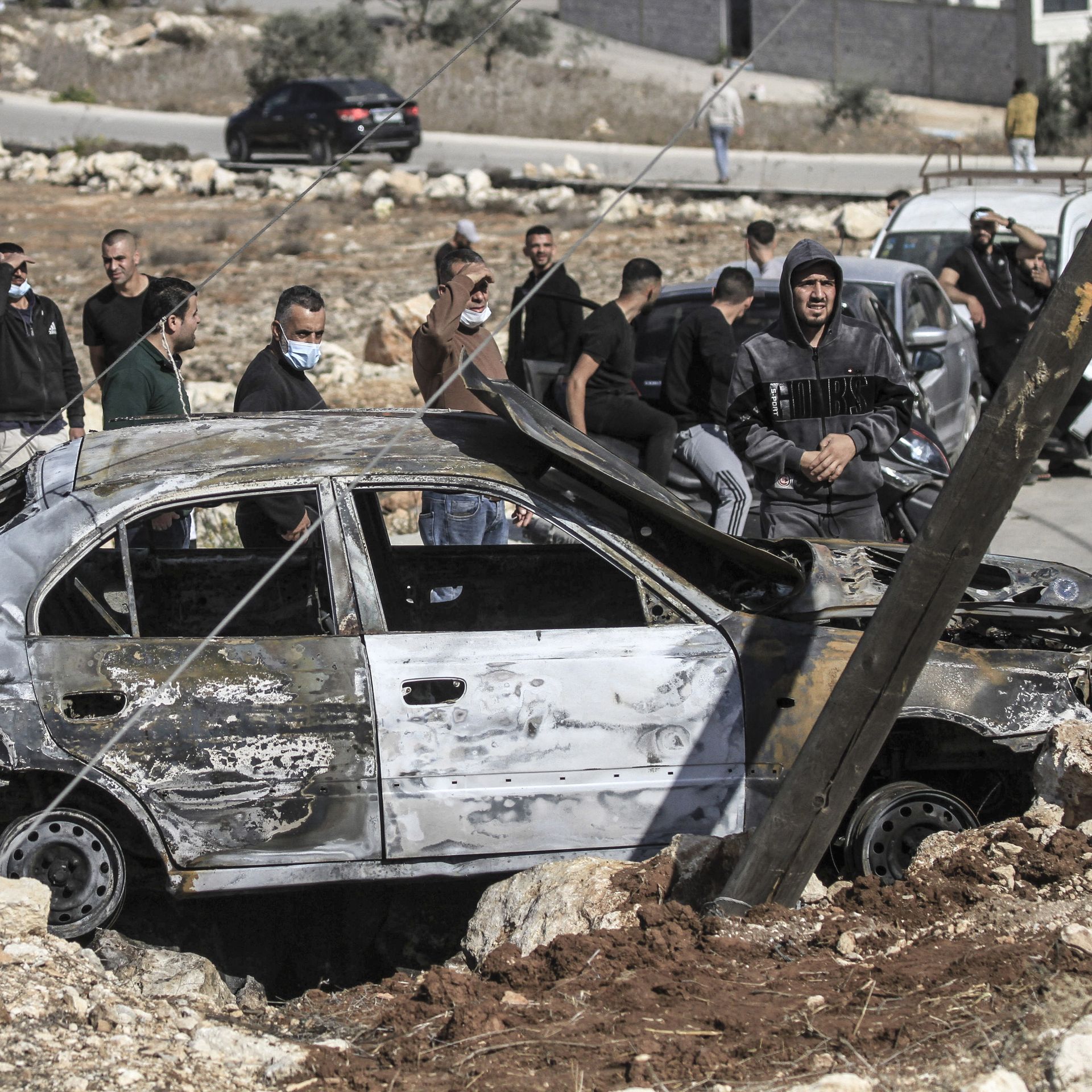 西岸地区的悲剧：地区局势升级中，三名女性遭导弹袭击身亡