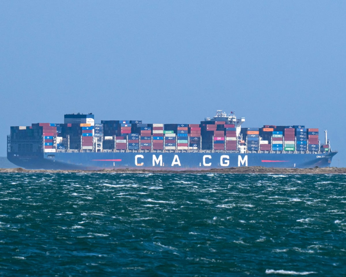 French-owned vessel traverses Strait of Hormuz as regional shipping restrictions persist